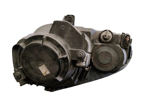 LAMPA PRAWY PRZÓD VOLKSWAGEN GOLF V (2003-2009) 1.6 8V 102KM 1K6941006R