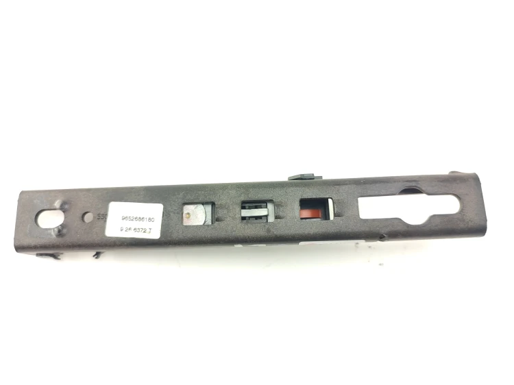 SUWAK REGULACJI PASA LEWY PRZÓD PEUGEOT 207 LIFT (2009-2012) 1.6 VTI 120KM