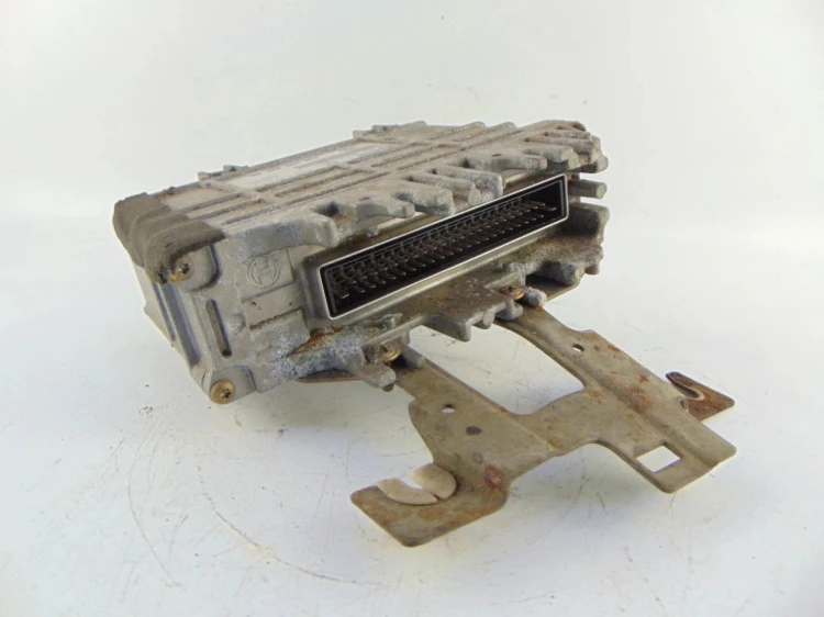 KOMPUTER STEROWNIK SILNIKA VOLKSWAGEN POLO III 6N 1.4 8V 030906027AA
