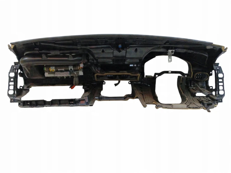 DESKA ROZDZIELCZA VOLVO V70 III (2007-2013) 2.0 16V 145KM