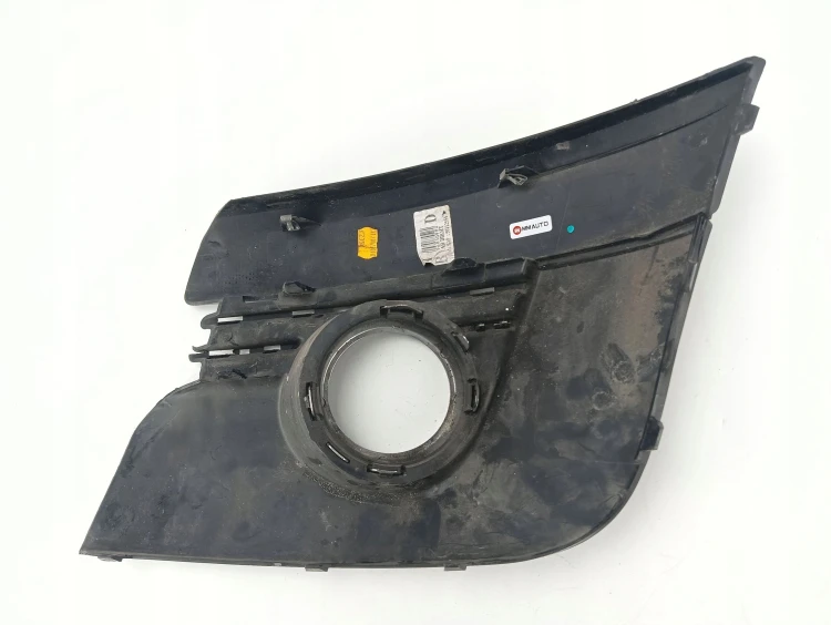 KRATKA ZDERZAKA HALOGENU LEWA PEUGEOT 3008 I (2009-2013) 2.0 HDI 150KM 9685