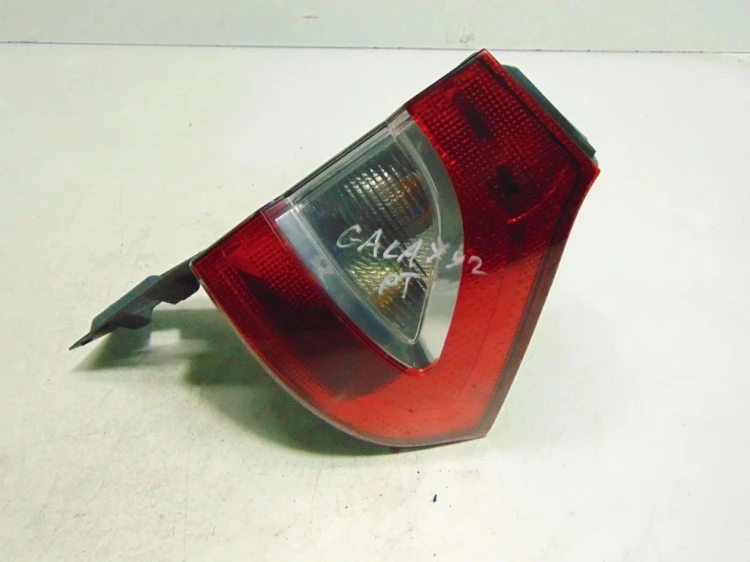LAMPA PRAWY TYŁ FORD GALAXY II LIFT (2010-2015) 1.8 TDCI