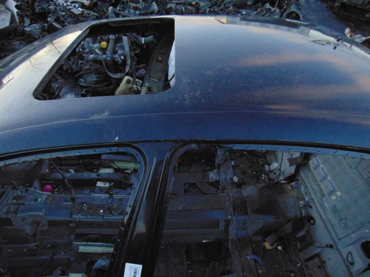 DACH MASERATI QUATTROPORTE V (2004-2012)