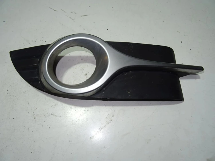 KRATKA ZDERZAKA PRAWA RENAULT ESPACE IV LIFT (2006-2014)