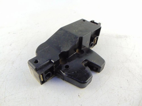 ZAMEK KLAPY BAGAŻNIKA PEUGEOT 307 (2001-2005) 2.0 HDI 9646091580