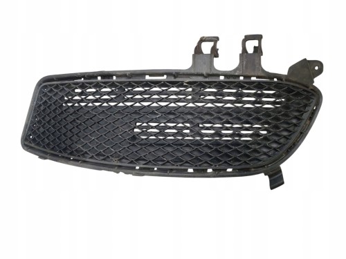 ATRAPA KRATKA ZDERZAKA PRAWA MERCEDES W176 AMG (12-15) A1768851622