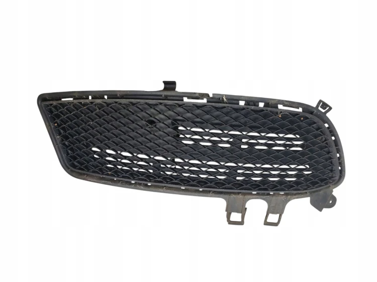 ATRAPA KRATKA ZDERZAKA LEWA MERCEDES A W176 AMG (12-15) A1768851522