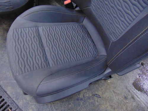 FOTELE KOMPLET OPEL ZAFIRA C (2012-2019) 2.0 CDTI 130