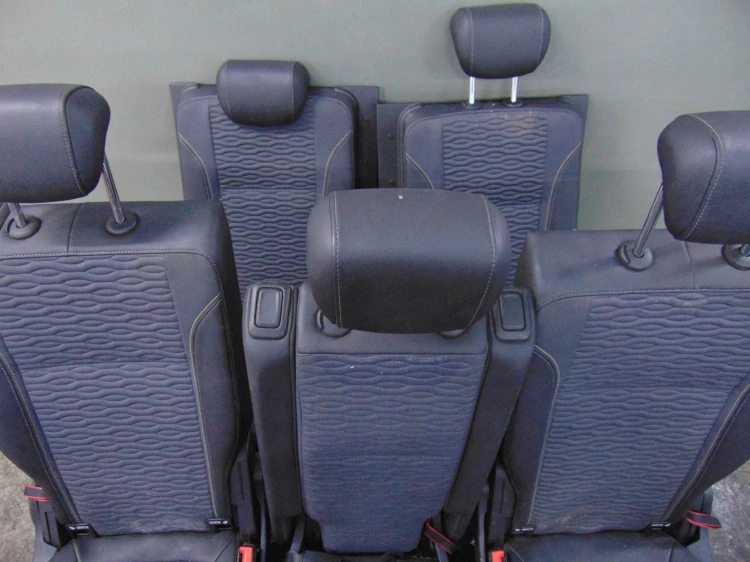 FOTELE KOMPLET OPEL ZAFIRA C (2012-2019) 2.0 CDTI 130