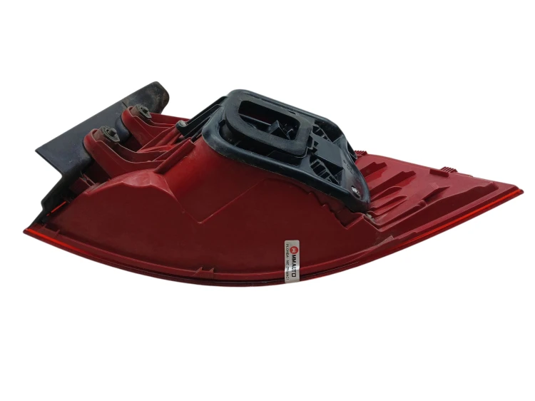 LAMPA LEWY TYŁ VOLKSWAGEN PASSAT B7 (2010-2014) 1.6 TDI 105KM 3AF945095E