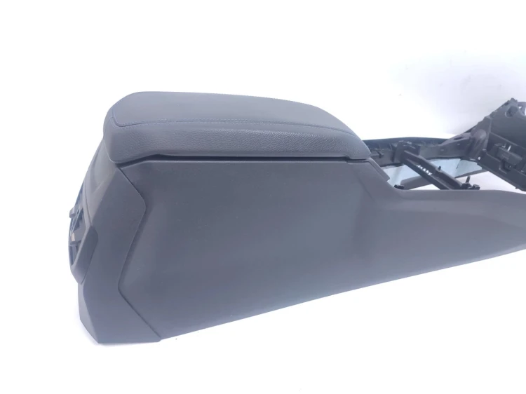 TUNEL ŚRODKOWY PODŁOKIETNIK BMW 2 F44 GRAN COUPE (2019-) 1.5 T 140KM 682355