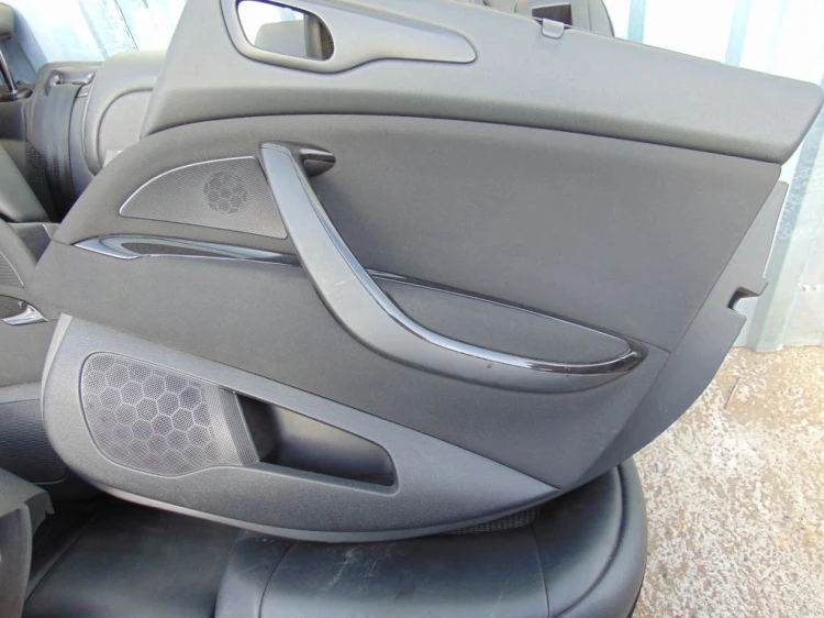 FOTELE KOMPLET CITROEN C5 III (2008 -) 3.0 HDI V6