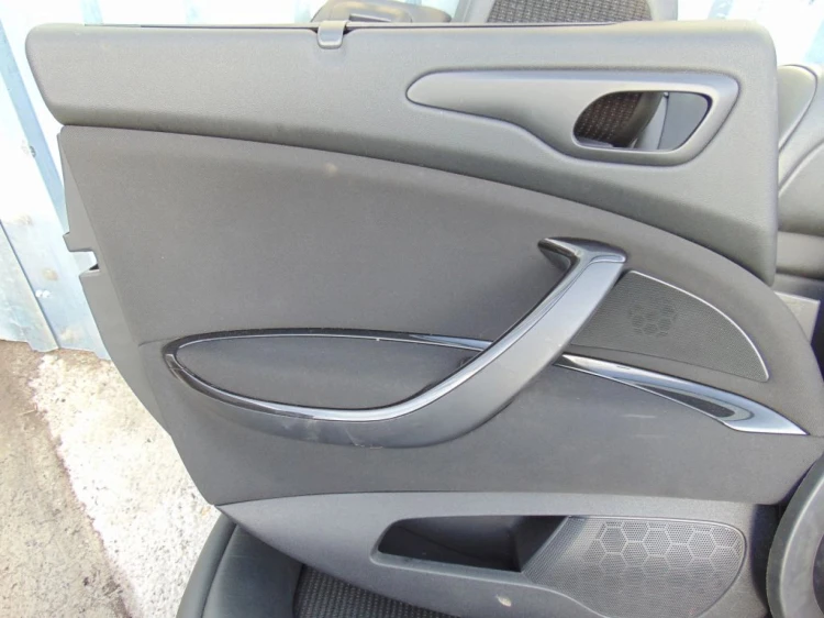 FOTELE KOMPLET CITROEN C5 III (2008 -) 3.0 HDI V6