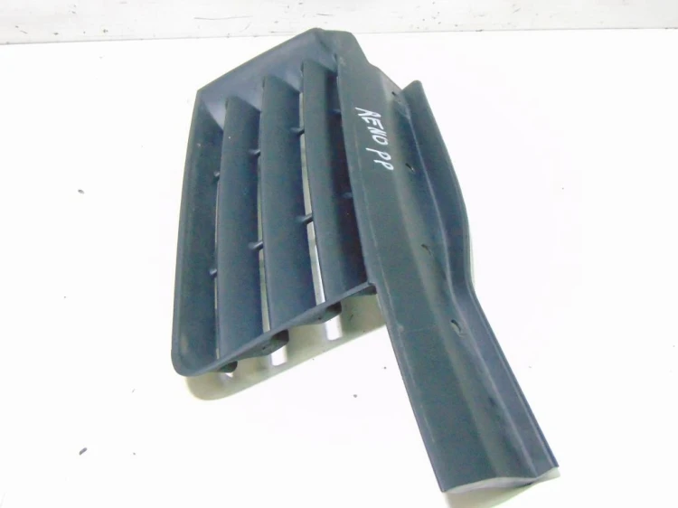KRATKA ZDERZAKA PRAWA RENAULT ESPACE IV (2003-2006)