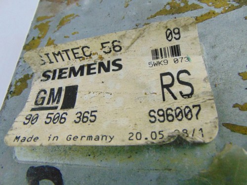 KOMPUTER STEROWNIK SILNIKA OPEL VECTRA B 1.6 16V 90506365