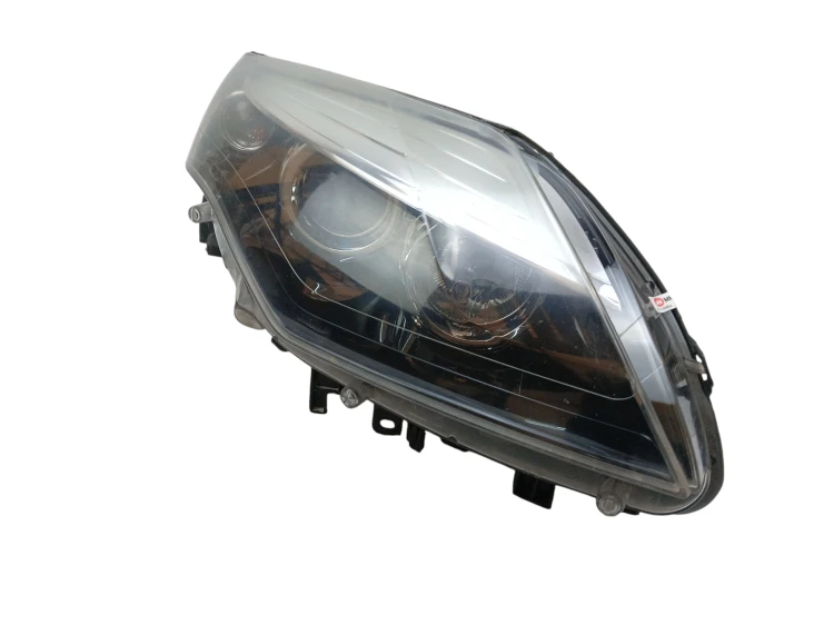 LAMPA PRAWY PRZÓD RENAULT LAGUNA III LIFT (2010-2015) 2.0 DCI 173KM 2601002