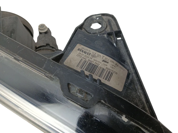 LAMPA PRAWY PRZÓD RENAULT LAGUNA III LIFT (2010-2015) 2.0 DCI 173KM 2601002