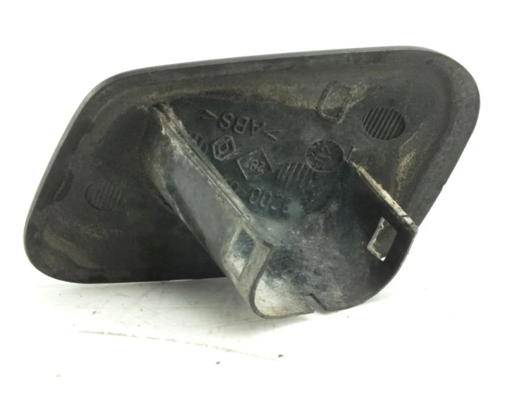 ZAŚLEPKA SPRYSKIWACZA XENON PRAWA RENAULT VEL SATIS (2002-2009) 2.2 DCI