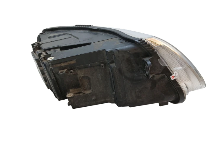 LAMPA LEWY PRZÓD AUDI A6 C6 (2004-2008) 2.4 V6 177KM