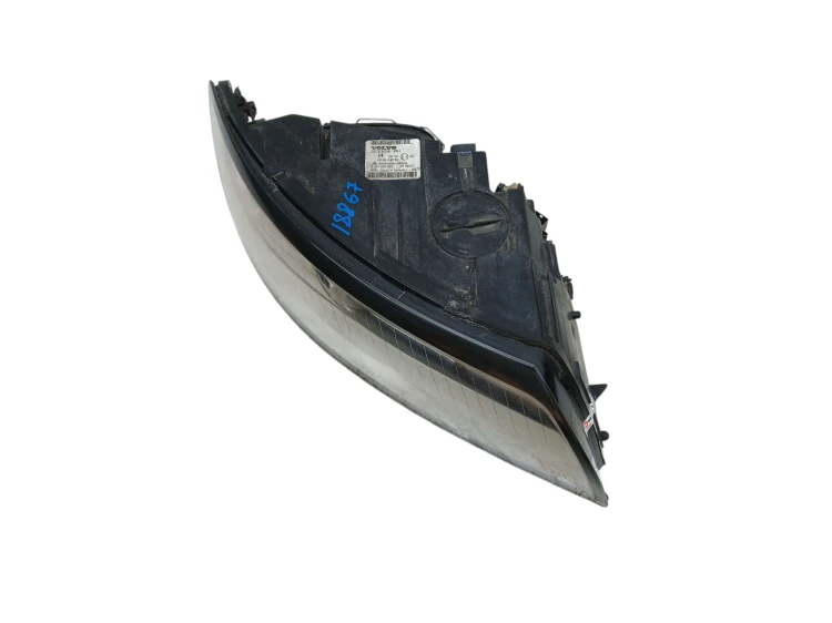 LAMPA PRAWY PRZÓD VOLVO V50 LIFT (2007-2012) 2.0 D 136KM 30763034