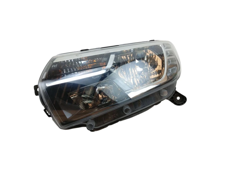 LAMPA LEWY PRZÓD DACIA SANDERO II LIFT (2016-2020) 1.0 SCE 73KM 260605665R