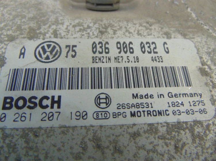 KOMPUTER STEROWNIK SILNIKA VOLKSWAGEN GOLF IV 1.4 16V 036906032G