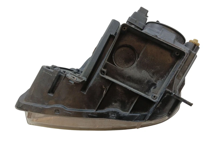 LAMPA PRAWY PRZÓD RENAULT MODUS (2004-2007) 1.5 DCI 86KM 8200301831