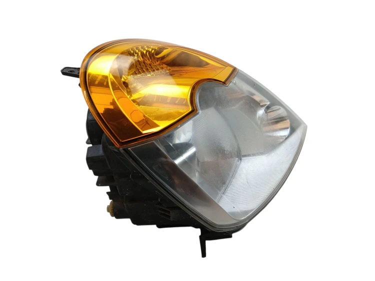 LAMPA PRAWY PRZÓD RENAULT MODUS (2004-2007) 1.5 DCI 86KM 8200301831