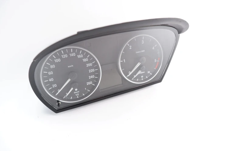 LICZNIK BMW E91 2.0 D M47N2 163KM 9141487