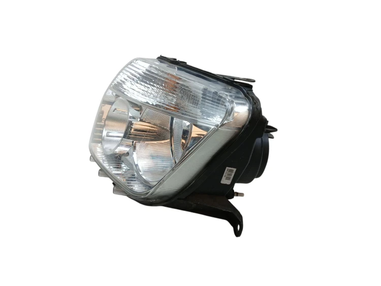 LAMPA LEWY PRZÓD DACIA DUSTER I (2010-2013) 1.6 16V 105KM
