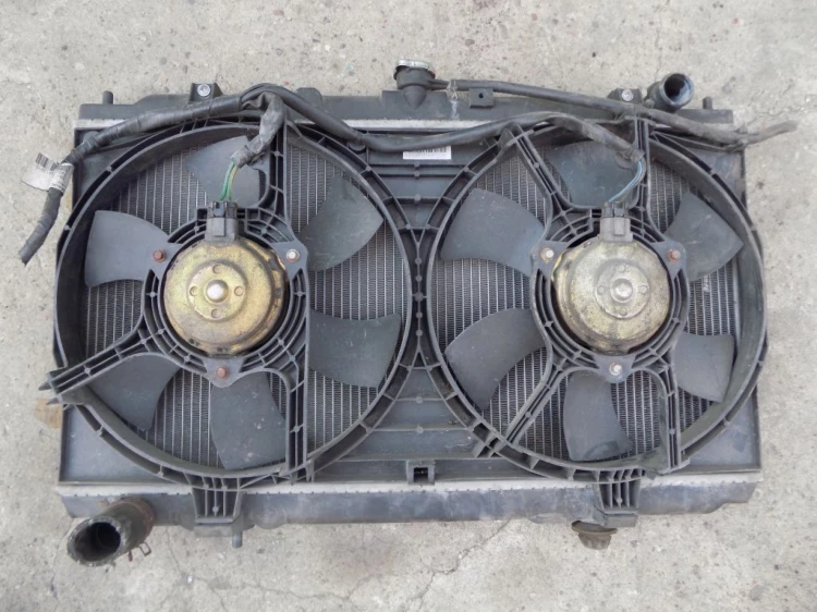 CHŁODNICE KOMPLET NISSAN PRIMERA P12