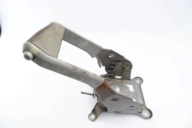 DŹWIGNIA HAMULCA RĘCZNEGO RENAULT MEGANE II (2002-2005) 8200273005