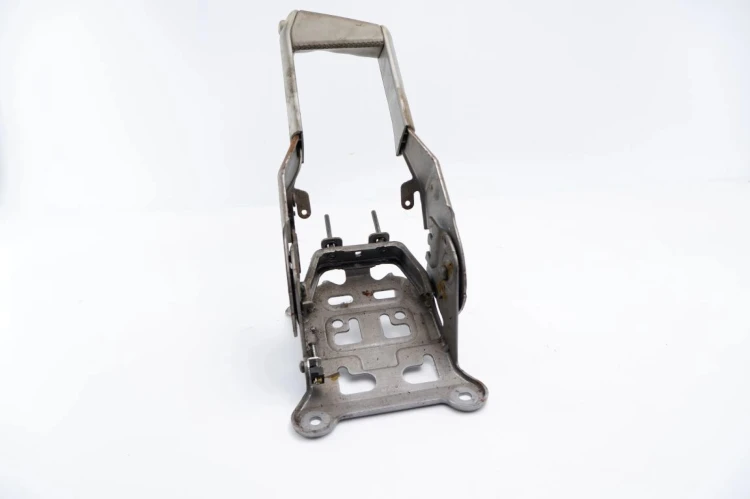DŹWIGNIA HAMULCA RĘCZNEGO RENAULT MEGANE II (2002-2005) 8200273005