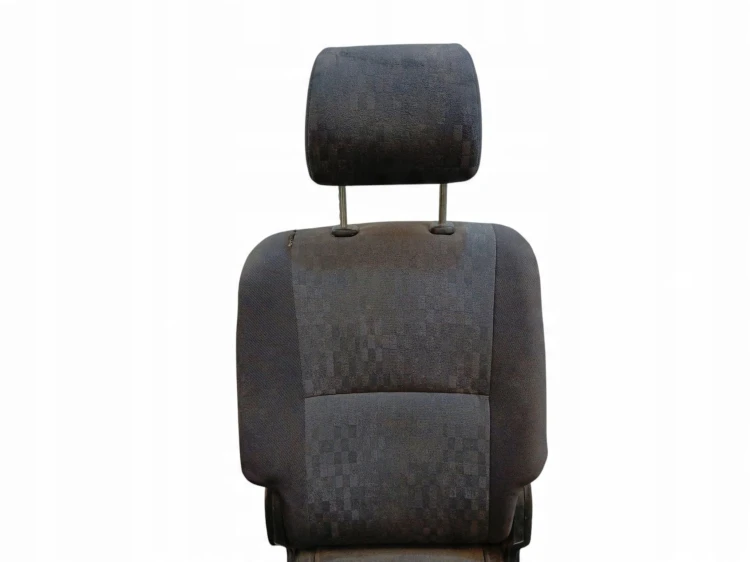 FOTEL III RZĄD LEWY TOYOTA AVENSIS VERSO (2001-2009) 2.0 D4D 115KM