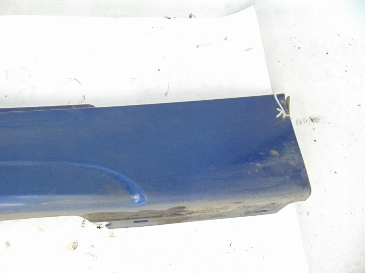 LISTWA PROGOWA PRAWA BMW E81 LIFT(2007-2011) 2.0 D