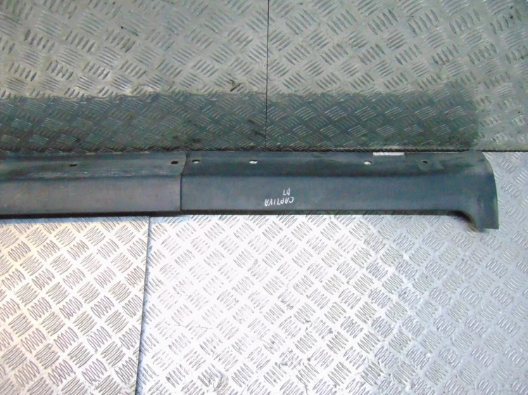 LISTWA PROGOWA PRAWA CHEVROLET CAPTIVA 2.0 VCDI