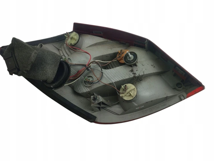 LAMPA PRAWY TYŁ SKODA FABIA II LIFT (2010-2014) 1.2 12V 70KM 5JS945096