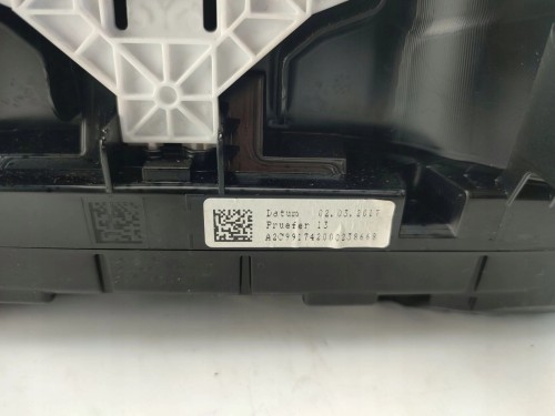 LICZNIK AUDI A3 8V LIFT (2016-2020) 1.0 TFSI 115KM 8V0920972J