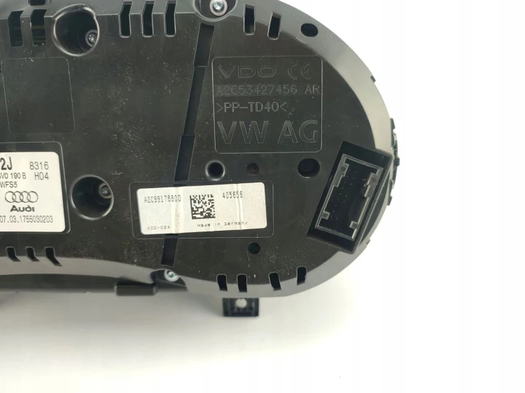 LICZNIK AUDI A3 8V LIFT (2016-2020) 1.0 TFSI 115KM 8V0920972J