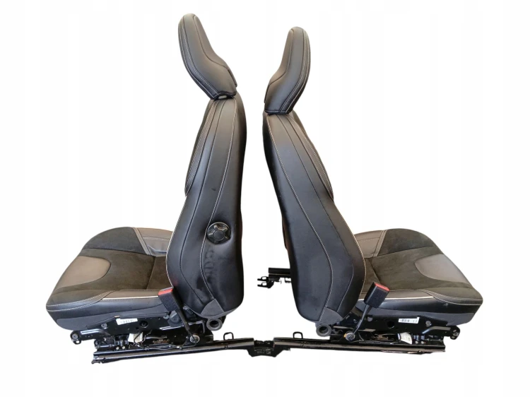 FOTELE KOMPLET VOLVO V40 II LIFT (2016-2019) 2.0 T2 122KM