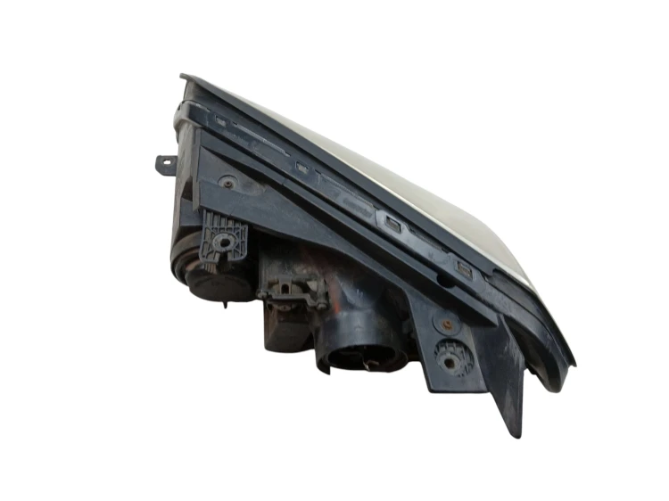 LAMPA PRAWY PRZÓD CHEVROLET CAPTIVA I (2006-2010) 3.2 230KM KOMPLETNA
