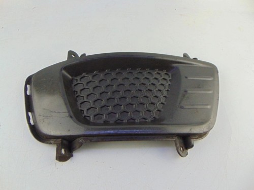 KRATKA ZDERZAKA HALOGENU PRAWA KIA CARENS III (2006 - 2013) 2.0 16V