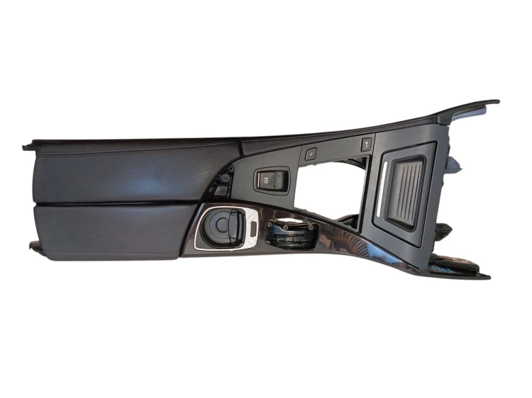TUNEL ŚRODKOWY PODŁOKIETNIK BMW F11 (2010-2013) 2.0 D 184KM