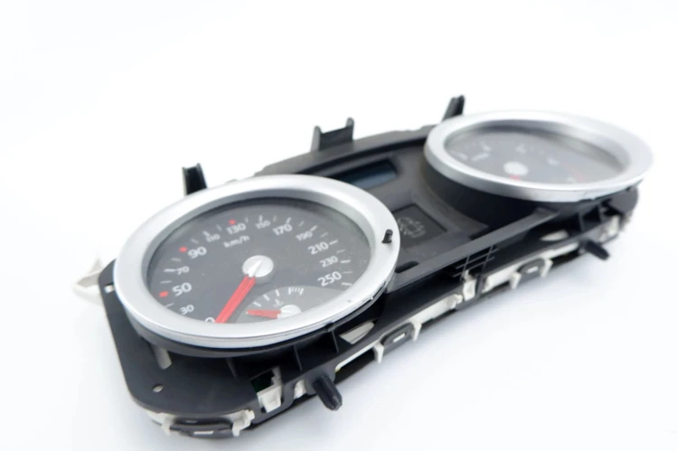 LICZNIK RENAULT MEGANE II (2002-2005) 1.6 16V 8200462281