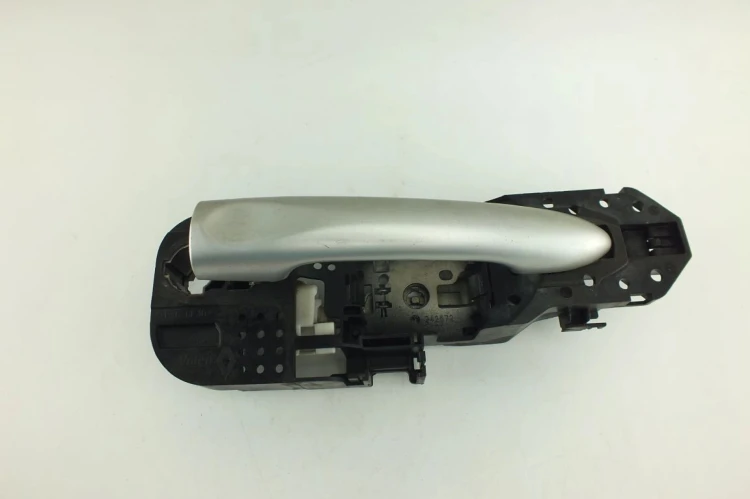 KLAMKA ZEWNĘTRZNA PRAWY TYŁ RENAULT MEGANE III (2008-2013) 1.6 16V