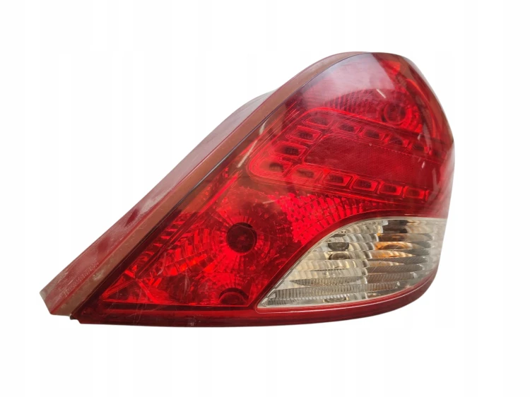 LAMPA PRAWY TYŁ PEUGEOT 207 LIFT (2009-2012) 1.4 8V 73KM 9686565980