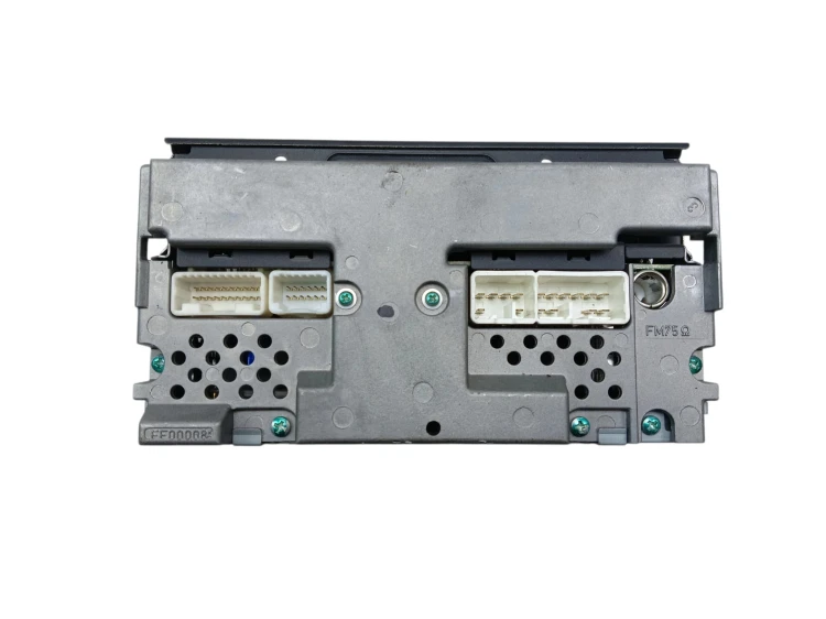 RADIO TOYOTA AVENSIS T25 (2003-2006) 1.6 16V 110KM 86120-05071