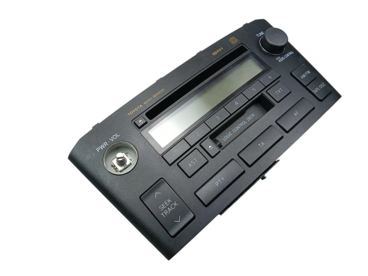 RADIO TOYOTA AVENSIS T25 (2003-2006) 1.6 16V 110KM 86120-05071