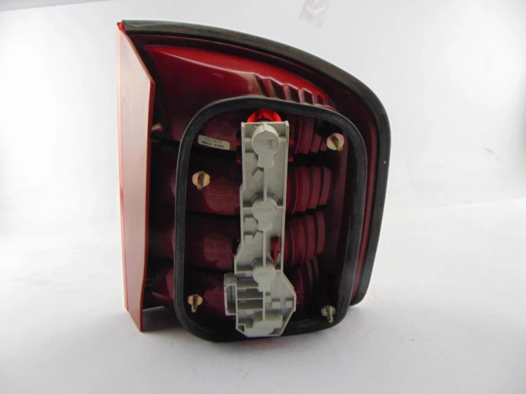 LAMPA LEWY TYŁ SKODA FABIA I 6Y 1.4 mpi 6Y9945095B