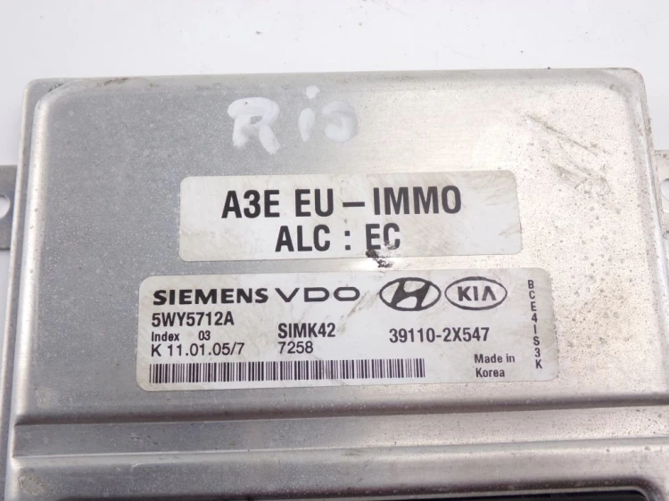 KOMPUTER STEROWNIK SILNIKA KIA RIO 1.3 39110-2X547